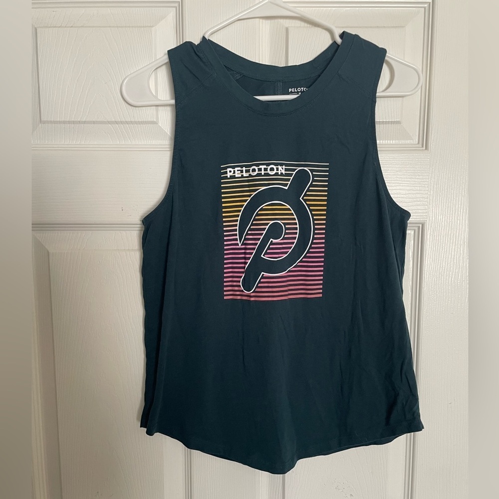 Peloton Crop Tank Top in Deep Blue with Vibrant Logo size Medium
